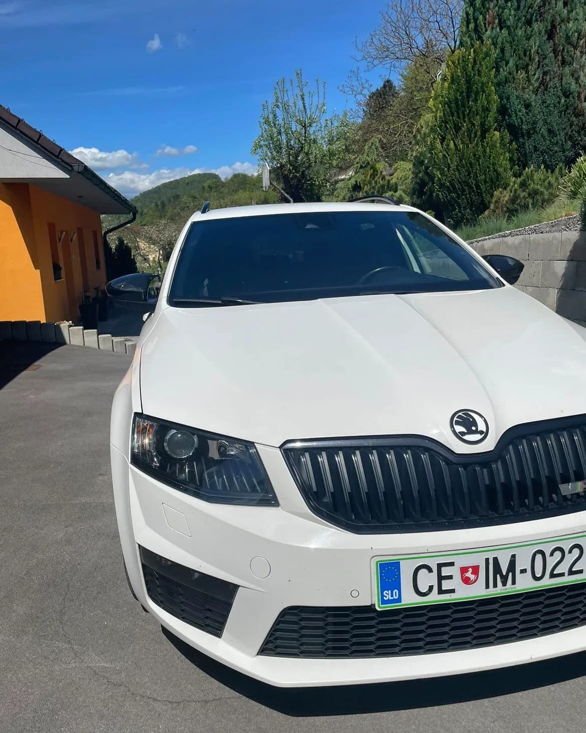 BATMAN POKROVI OGLEDAL ŠKODA Octavia MK3 6