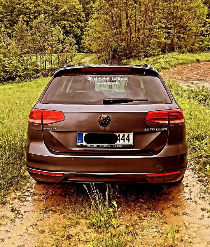 ČRNI EMBLEMI VW Passat B8 6
